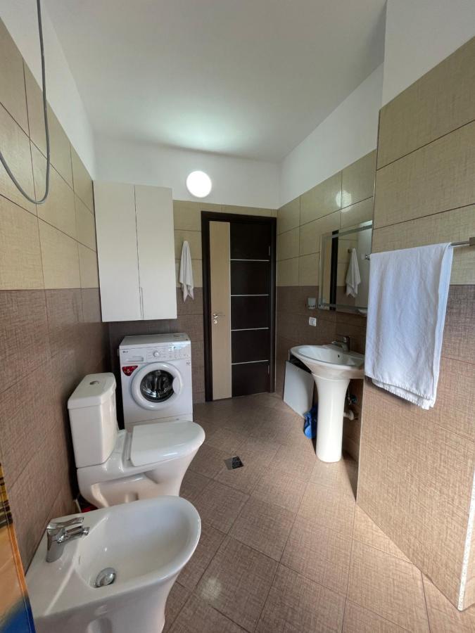 Amaris Apartments ดูร์เรส ภายนอก รูปภาพ
